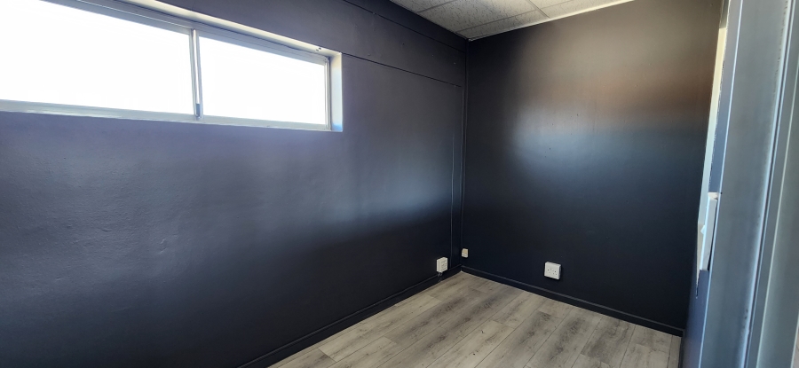 To Let Commercial Property for Rent in Montague Gardens Western Cape